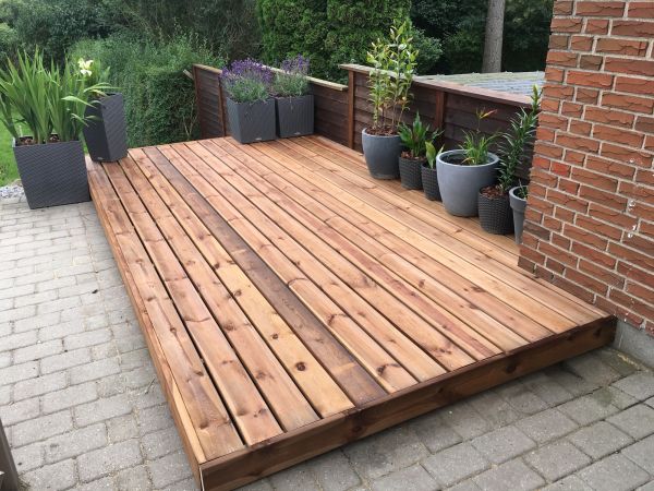 Platform Deck Installation Service